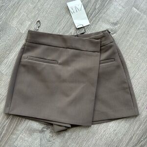 ZARA NWT brown gray skort